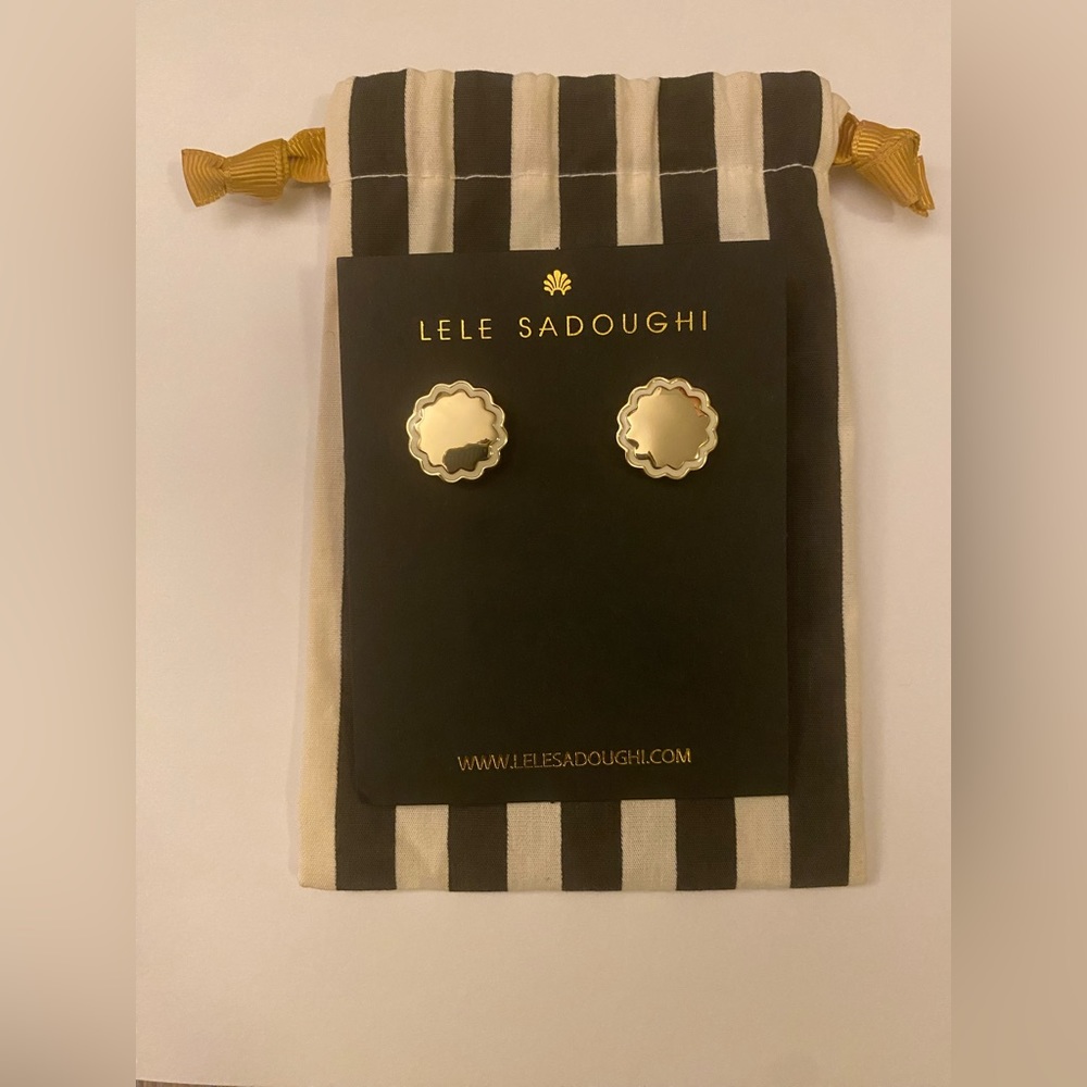 Lele Sadoughi Scalloped Coin Stud Earrings